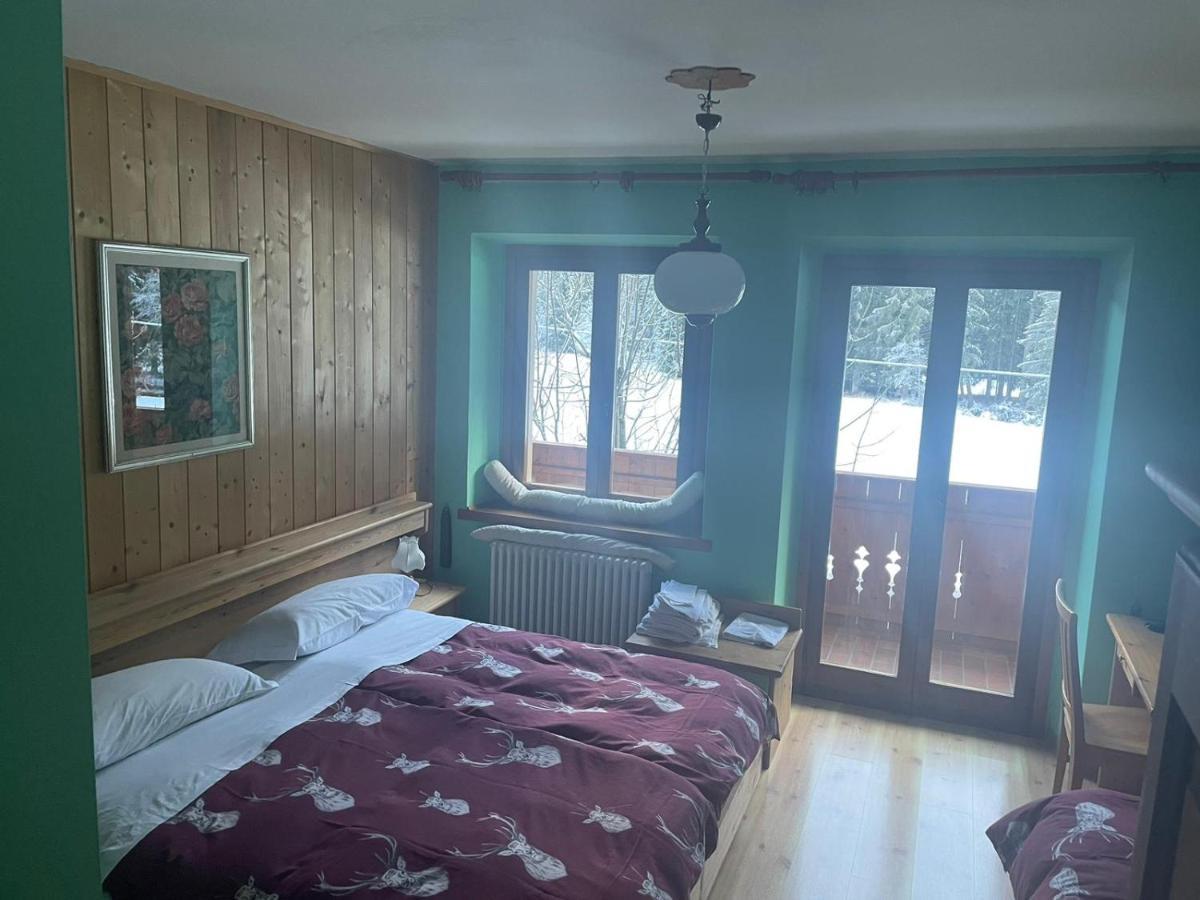 Al Cervo Albergo - Hotel Stabiziane Екстер'єр фото